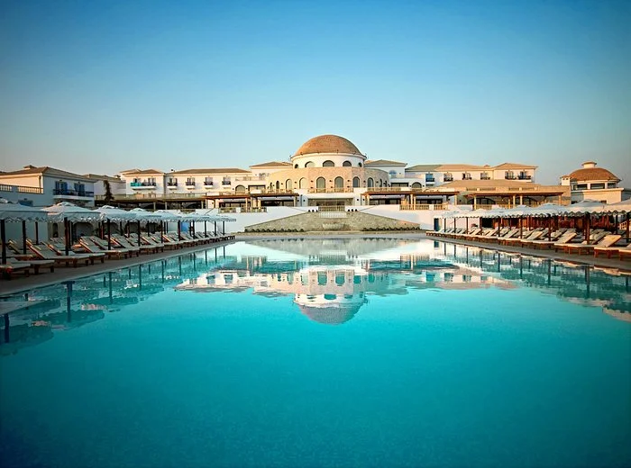 Taxi transfer From Heraklion Airport to Mitsis Laguna Resort & Spa