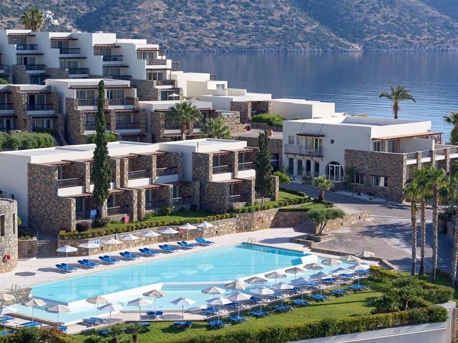 Taxi transfer From Heraklion Airport to Wyndham Grand Crete Mirabello Bay